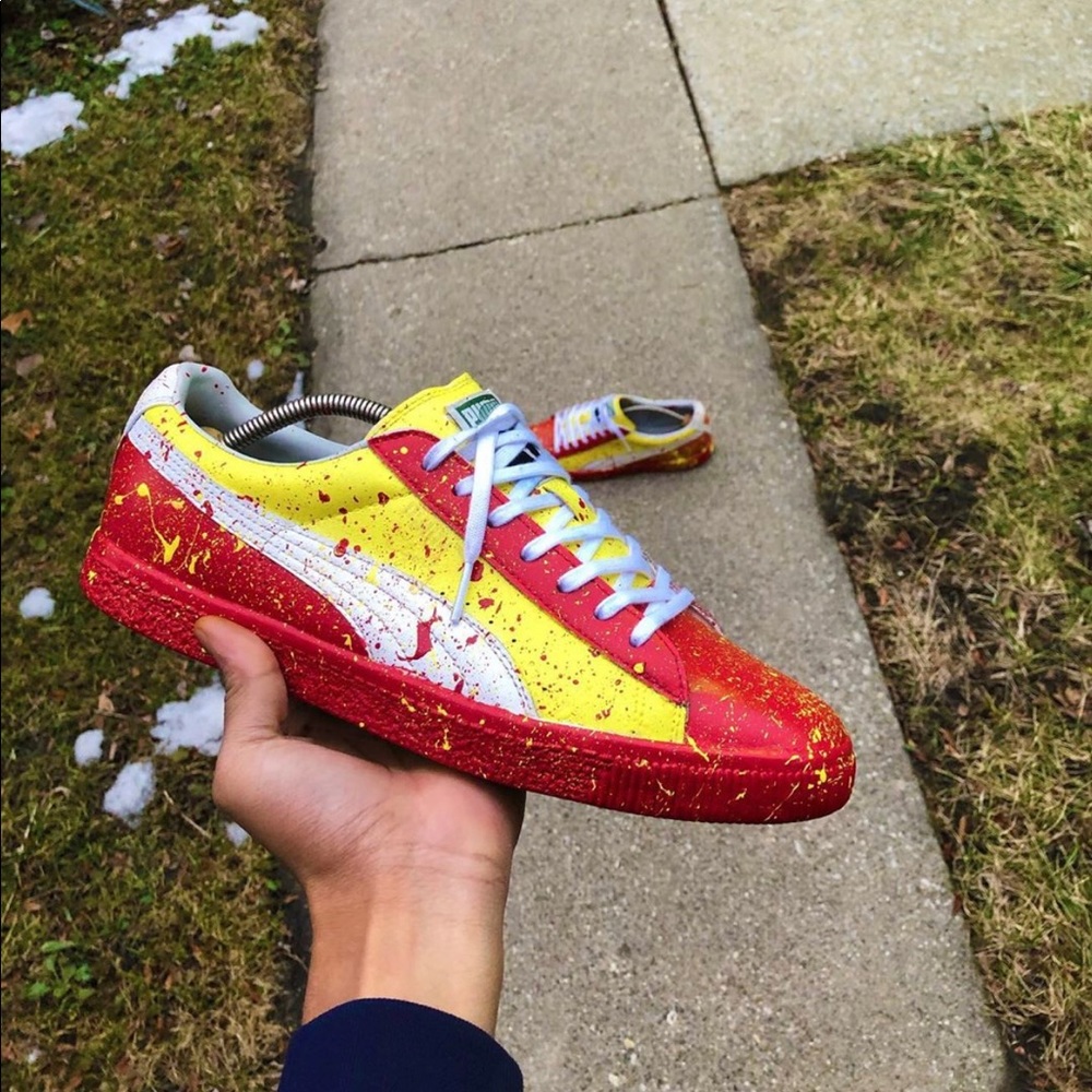 Puma sneaker customs sz 9.5